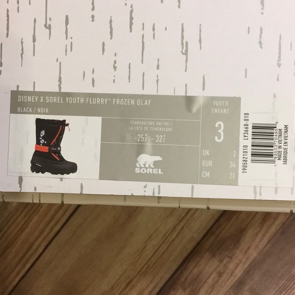 Limited Edition Disney x Sorel Youth Flurry Frozen Olaf Boots - Picture 9 of 10